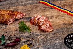 Cârnați groși de porc