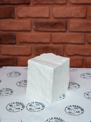 Telemea proaspătă de vacă