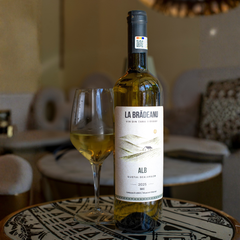 Vin alb sec La brădeanu
